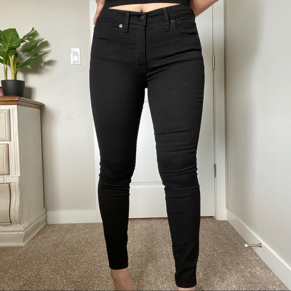 Black Skinny Jeans